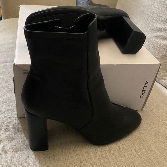 Aldo Laurella Ankle Boots - Picture 4 of 9